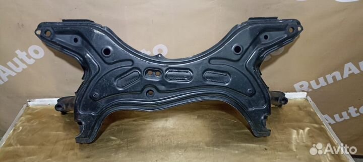 Подрамник на Toyota Rav 4 2 2000-2005г Рав4