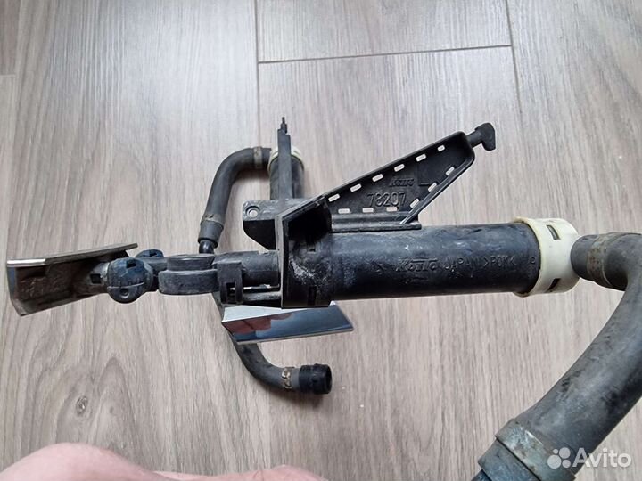 Lexus GS300 форсунки омывателя фар оригинал