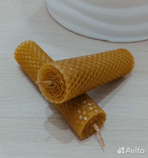 Свечи ручной работы из вощины,пахнут медом)