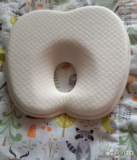Детская подушка для новорожденных