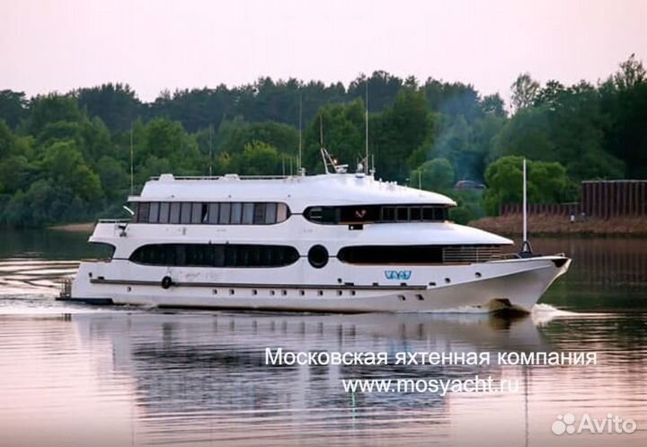 Аренда яхты Балу 50 метров в Москве / 6 кают