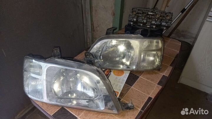 Фары на honda cr-v 1 2шт