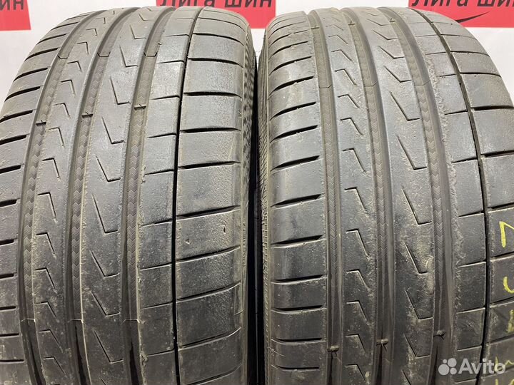 Vredestein Ultrac Vorti R 235/35 R19