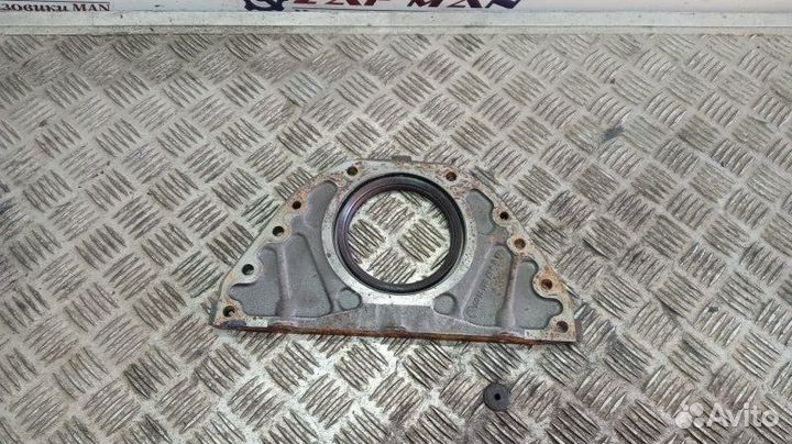 Крышка плиты двигателя Mercedes-Benz