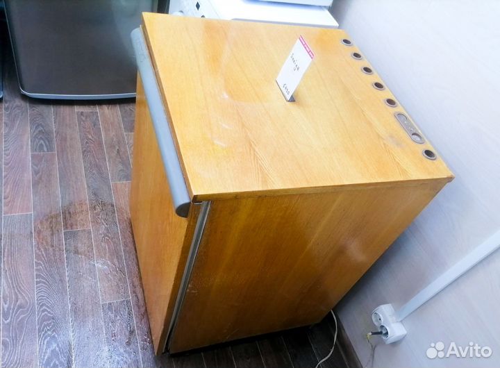 Холодильник бу маленький