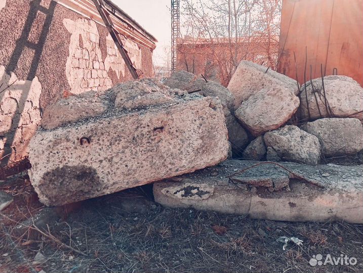 Бетонные блоки бесплатно