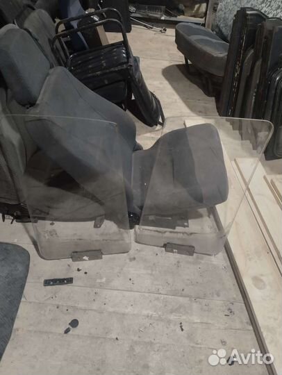 Стекло двери на Газель/ Соболь