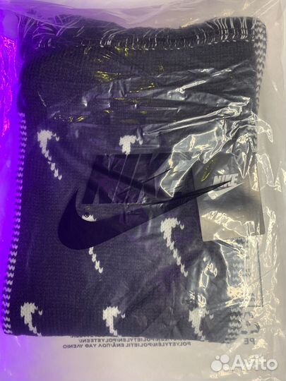 Шарф Nike swoosh