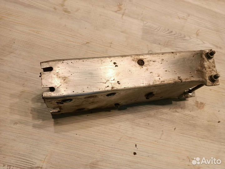 Кронштейн усилителя переднего бампера BMW X3 F25