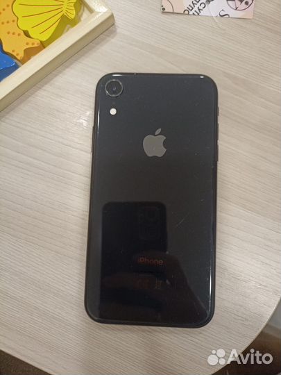 iPhone Xr, 64 ГБ