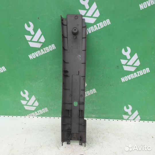 Обшивка стойки Опель Мовано