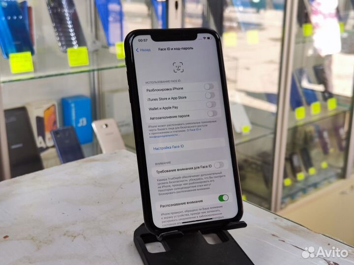 iPhone Xr, 64 ГБ