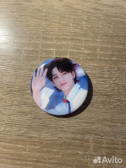 Stray kids значок