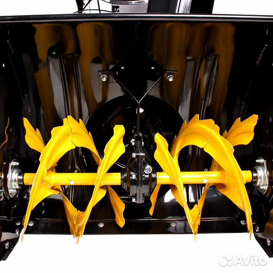 Снегоуборочник champion ST 662 E