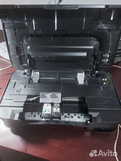 Цветной струйный принтер canon