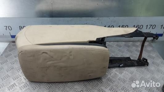 Подлокотник центральный lexus RX 3 (1NN33IX01)