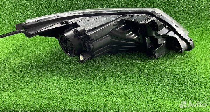 Фара левая Kia Rio 3