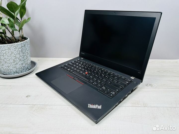 Lenovo Thinkpad t470 i5 7300u/16gb/SSD256gb/IPS