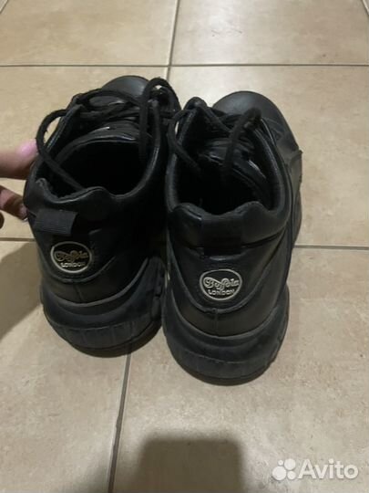 Полуботинки