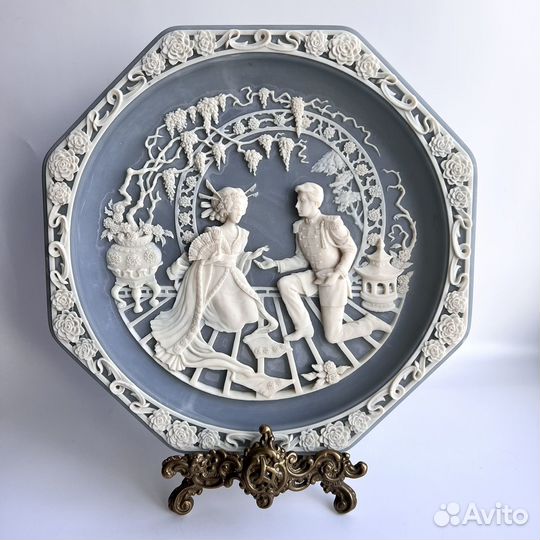 Incolay Studios. Декоративные тарелки, США