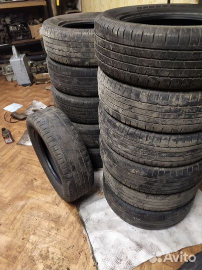 Continental CrossContact LX25 215/65 R16