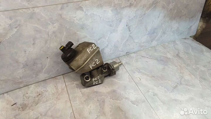 Главный тормозной цилиндр Renault Symbol 2