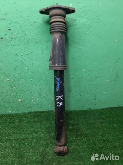 Стойка амортизатора задняя KIA Sportage 3 (SL) 20