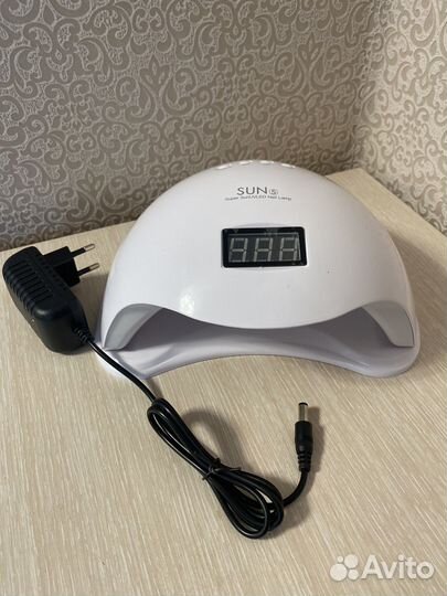 Лампа для маникюра новая