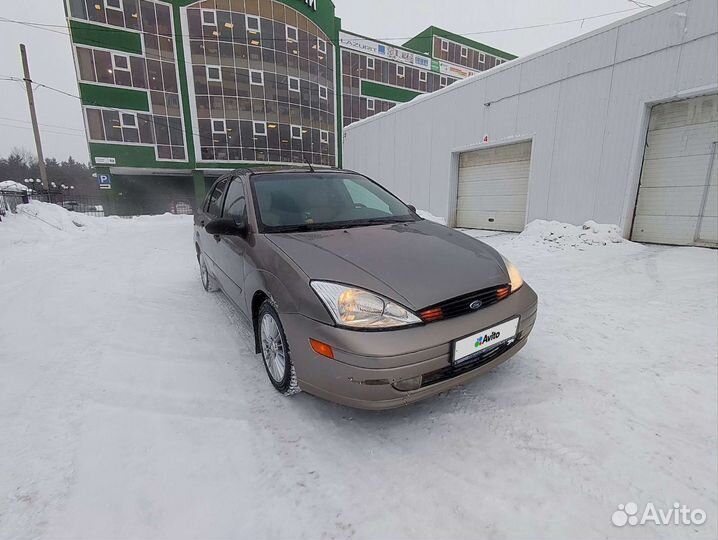 Ford Focus 2.0 AT, 2003, 200 000 км