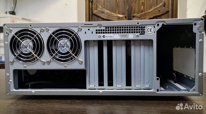 Корпус SilverStone Grandia LC17S + DVD+BD Rewriter