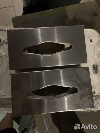 Диспенсер для салфеток