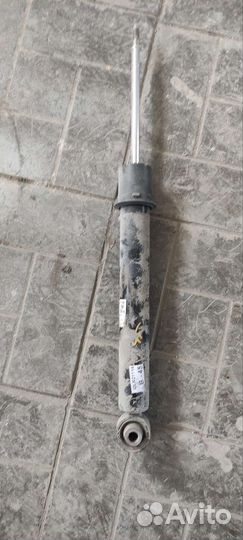 Амортизатор задний kia Sportage 4 правый