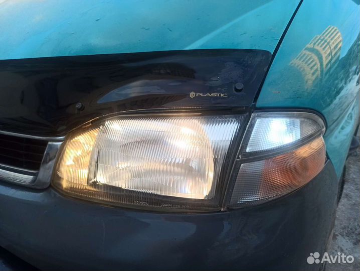 Оптика на Toyota HiAce