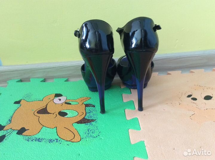 Кожаные туфли