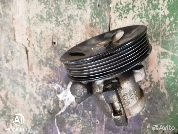 Насос гидроусилителя Chevrolet Captiva