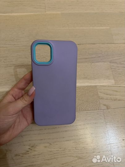 Чехлы на телефон iPhone 11
