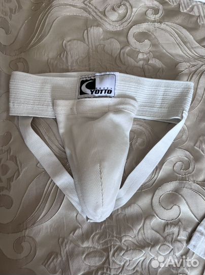 Кимоно 2 штуки и плюс все аксессуары