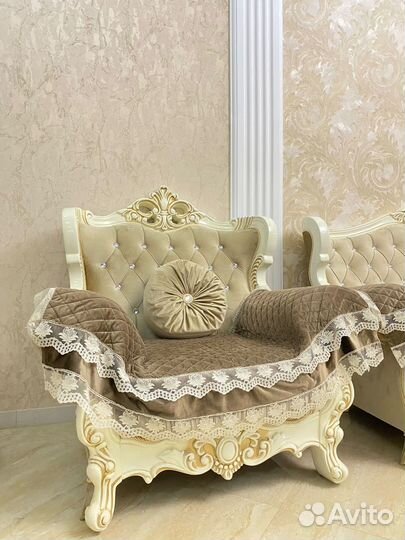 Диван и 2 кресла