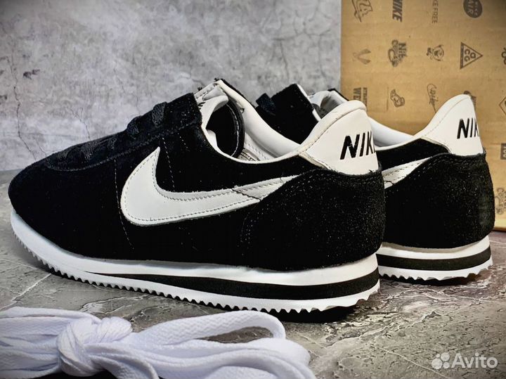 Кроссовки Nike Cortez