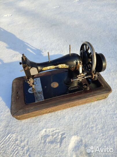 Швейная машинка