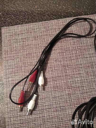 Зарядник, шнуры