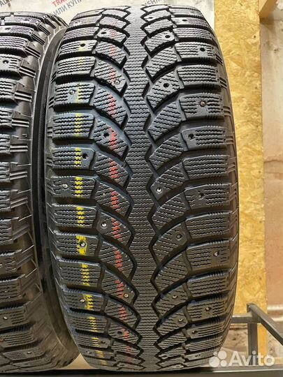 Bridgestone Blizzak Spike-01 225/60 R17 103T