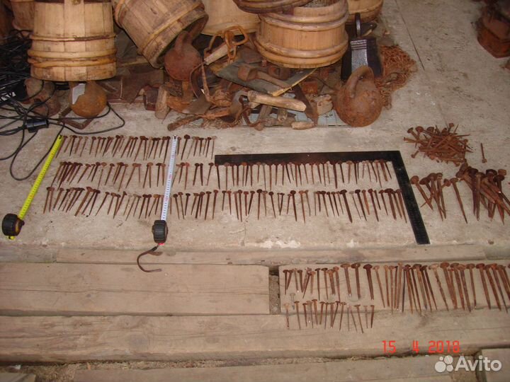 Гвозди старинные кованые Кольца петли засовы крюки