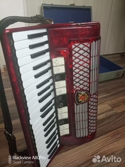 Продаю аккордеон