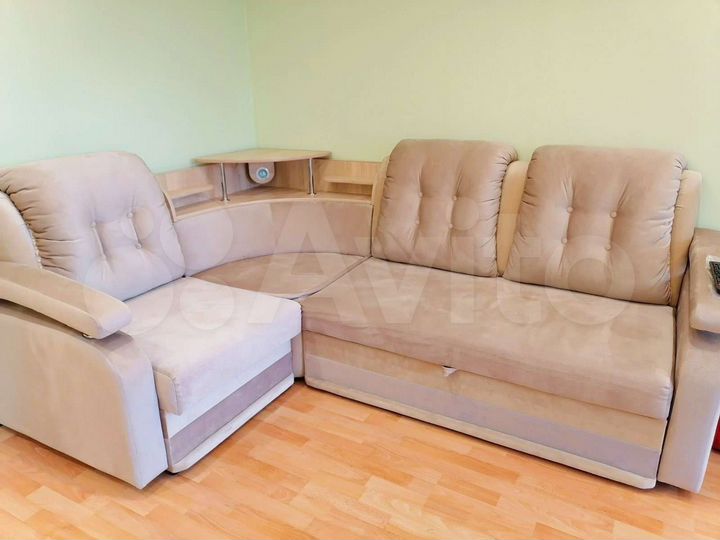 2-к. квартира, 65 м², 4/14 эт.