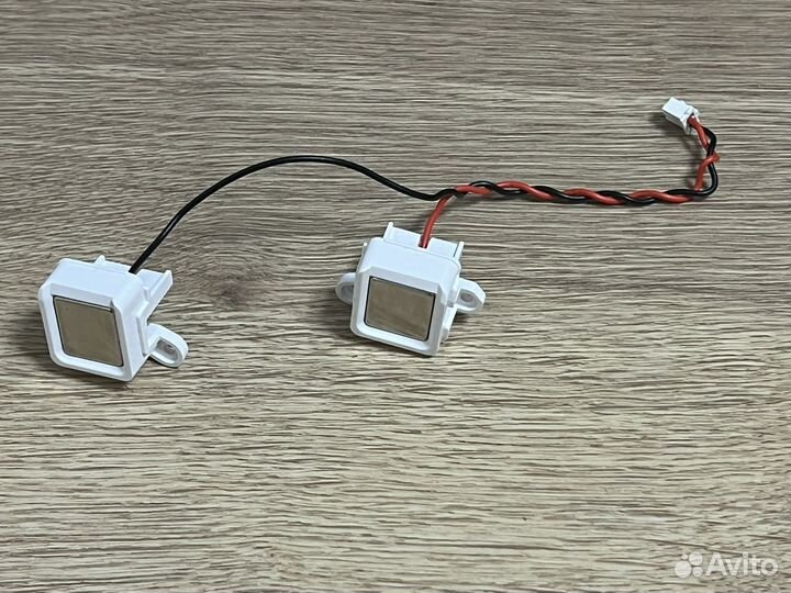 Контакты зарядки Roborock Q7