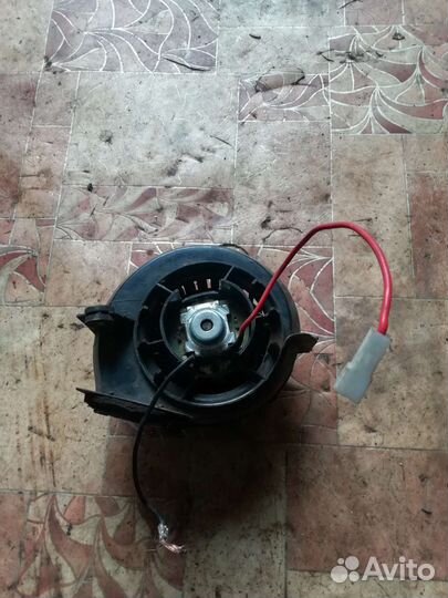 Моторчик печки ваз 2114