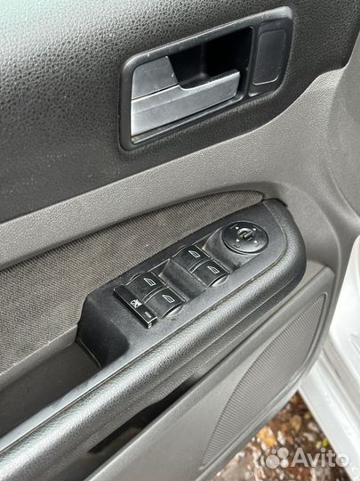 Ford Focus 1.6 МТ, 2006, 235 000 км