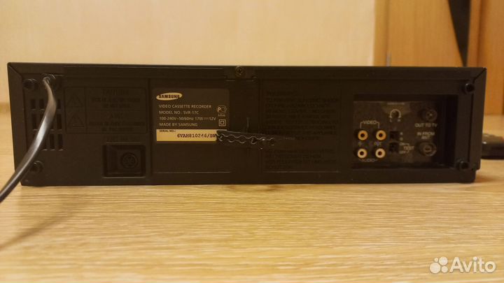 Пишущий видеомагнитофон Samsung SVR-17C
