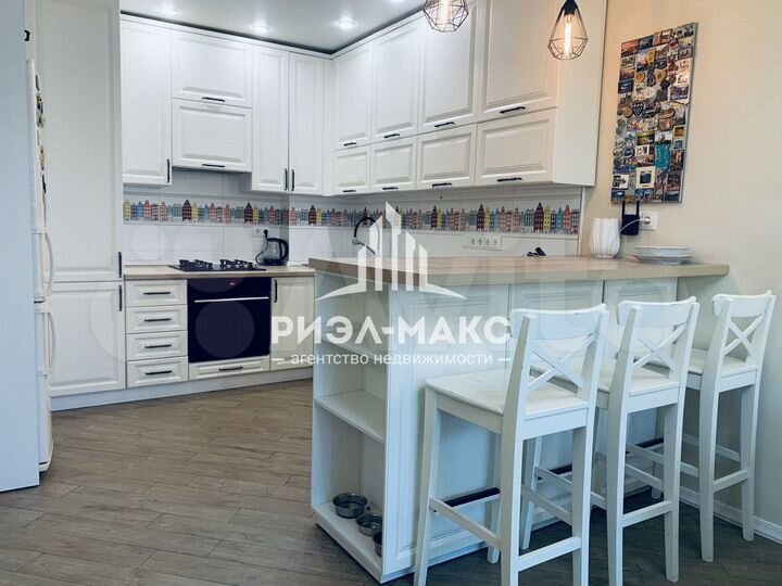 2-к. квартира, 66,4 м², 3/5 эт.